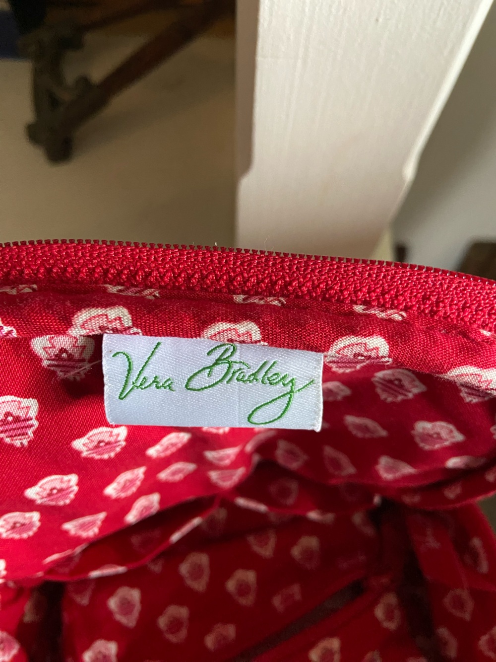 Quilted Red Patterned Cosmetic Case - Picture 5 of 6